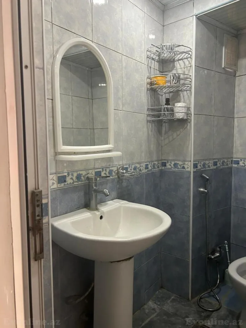 Kirayə verilir 1 otaqlı Mənzil Köhnə tikili 40 m² 28 May m. - şəkil 10