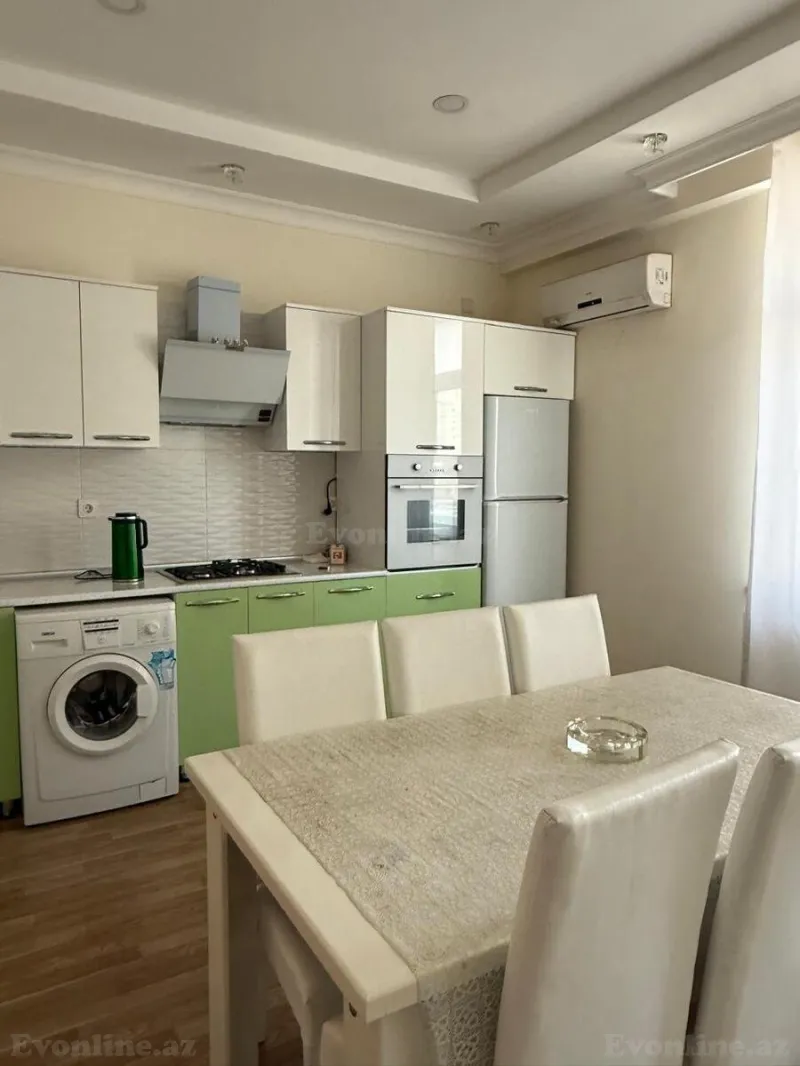 Satılır 3 otaqlı Mənzil Yeni tikili 144 m² İnşaatçılar m.