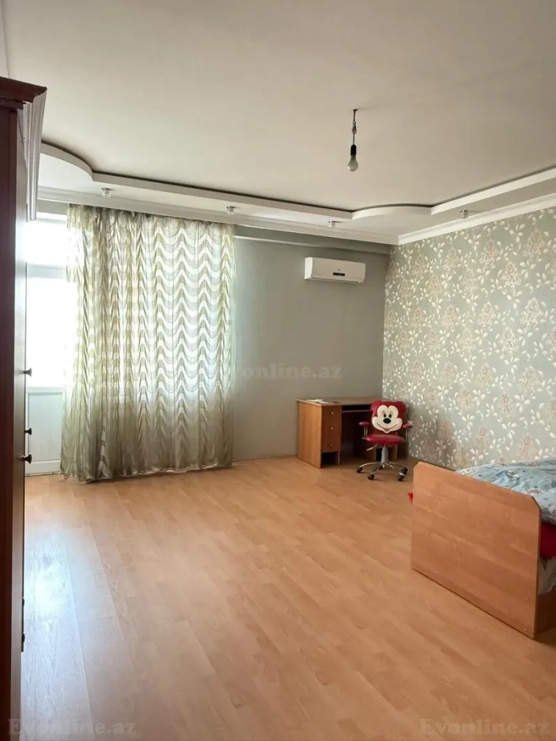 Satılır 3 otaqlı Mənzil Yeni tikili 144 m² İnşaatçılar m. - şəkil 4