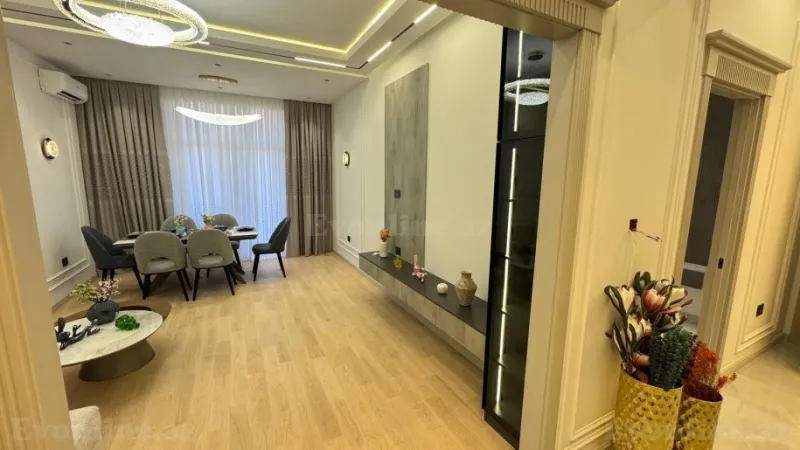 Satılır 3 otaqlı Mənzil Yeni tikili 142 m² Gənclik m. - şəkil 2