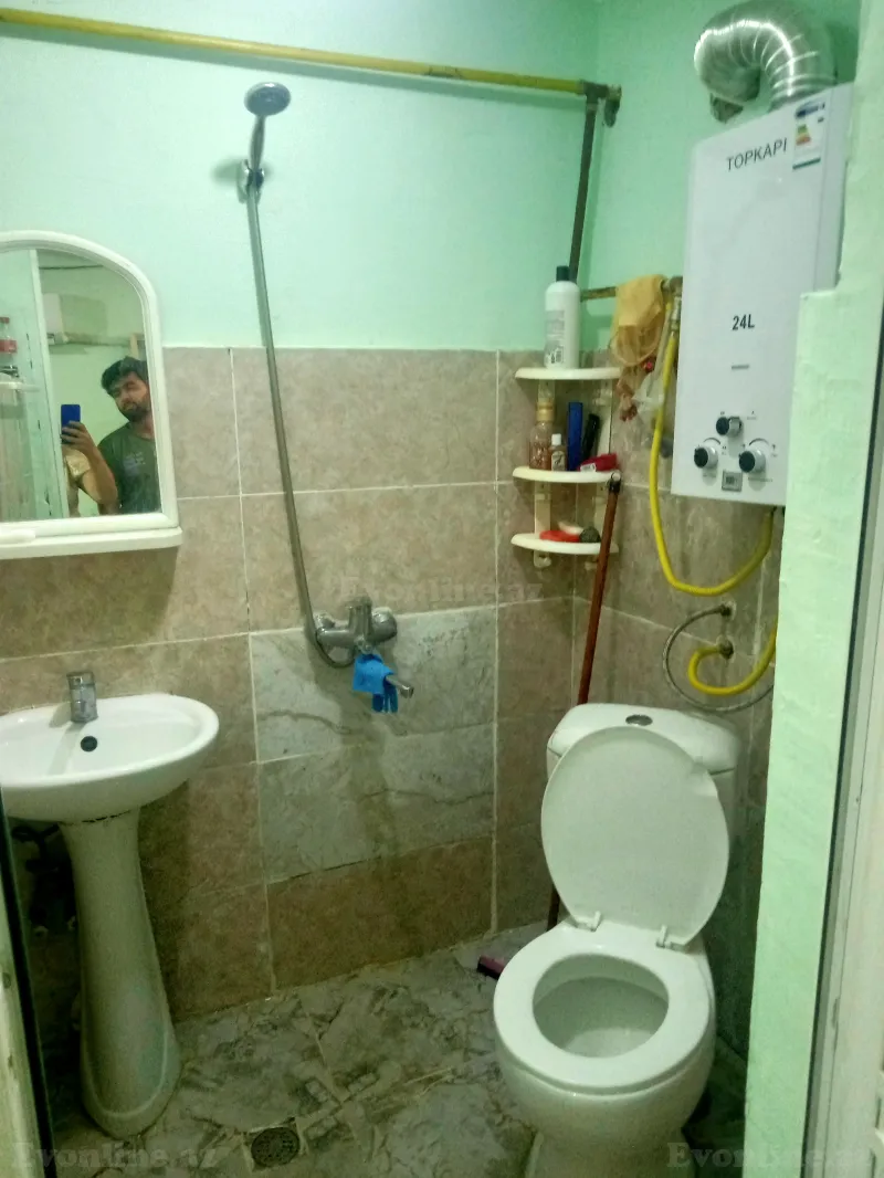 Kirayə verilir 1 otaqlı Mənzil Köhnə tikili 40 m² Nizami m.