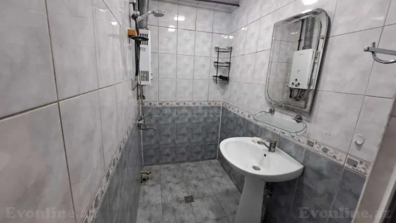 Satılır 2 otaqlı Mənzil Köhnə tikili 70 m² Həzi Aslanov m. - şəkil 10