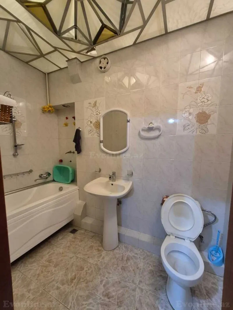 Satılır 5 otaqlı Mənzil Köhnə tikili 155 m² Nizami m. - şəkil 7