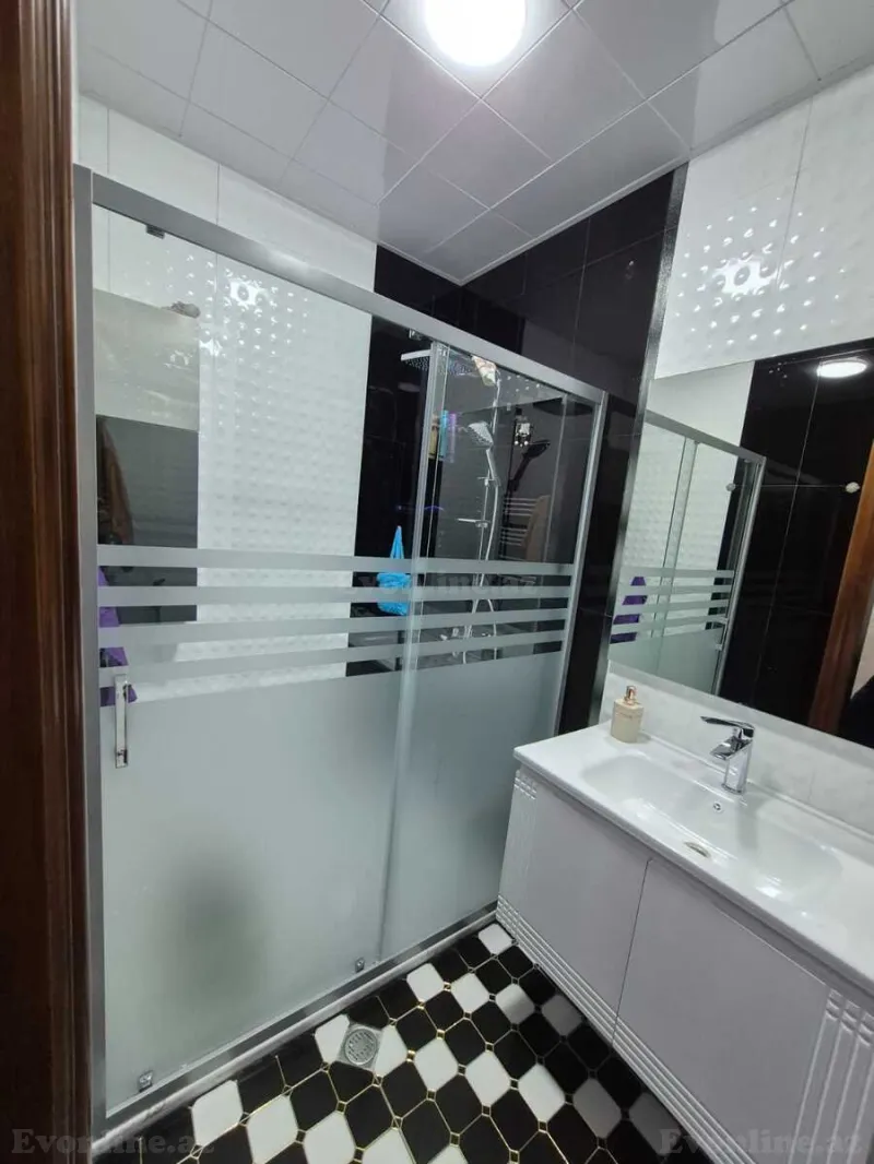 Satılır 5 otaqlı Mənzil Köhnə tikili 155 m² Nizami m. - şəkil 11