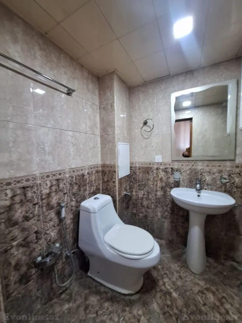 Kirayə verilir 2 otaqlı Mənzil Köhnə tikili 64 m² İçərişəhər m. - şəkil 15