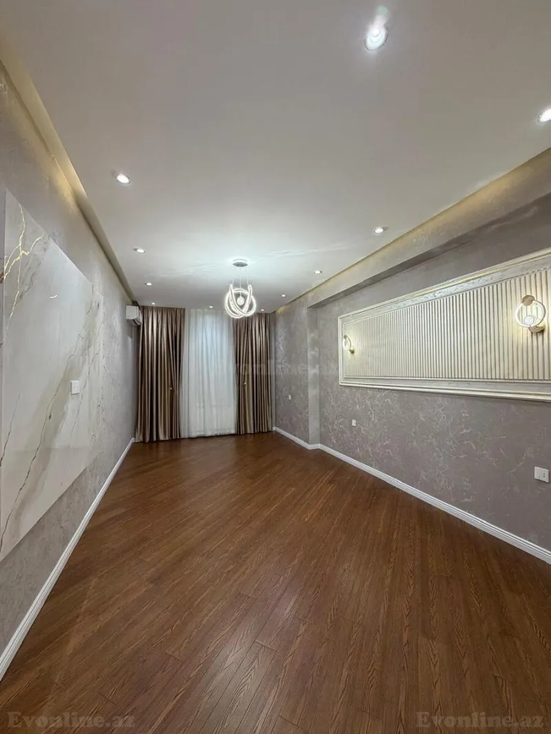 Satılır 3 otaqlı Mənzil Yeni tikili 130 m² 5-ci mikrorayon - şəkil 8
