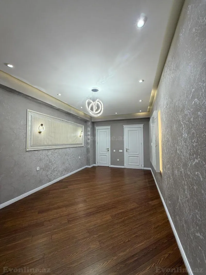 Satılır 3 otaqlı Mənzil Yeni tikili 130 m² 5-ci mikrorayon - şəkil 9