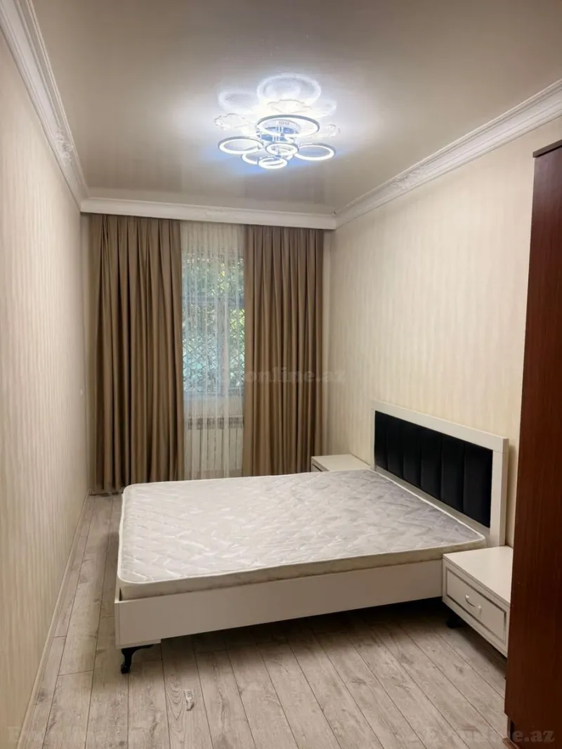 Kirayə verilir 2 otaqlı Mənzil Köhnə tikili 55 m² Memar Əcəmi m.