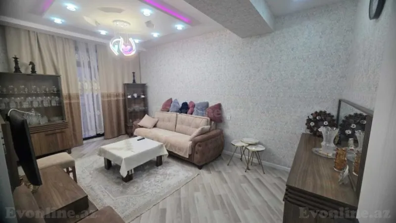 Satılır 3 otaqlı Mənzil Yeni tikili 80 m² Qaraçuxur