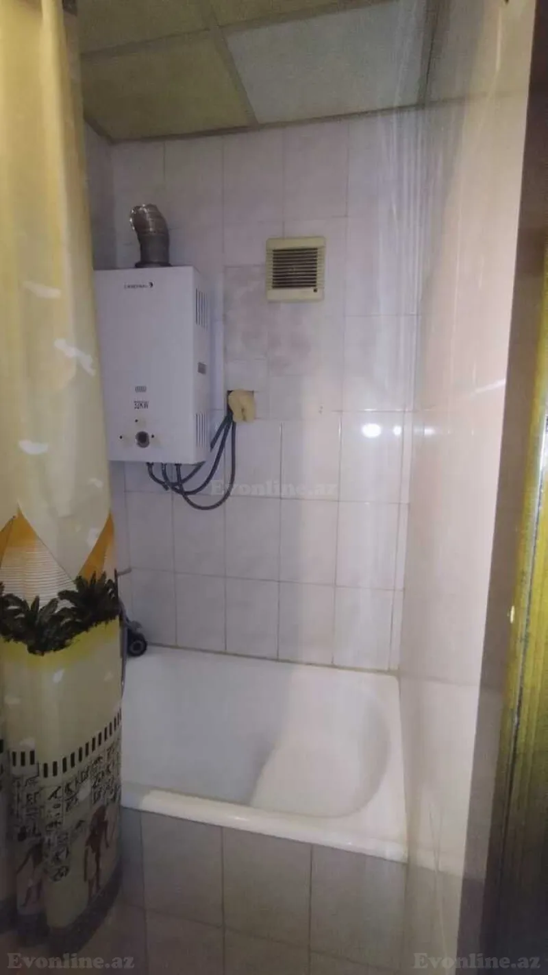 Kirayə verilir 3 otaqlı Mənzil Köhnə tikili 70 m² Memar Əcəmi m. - şəkil 7