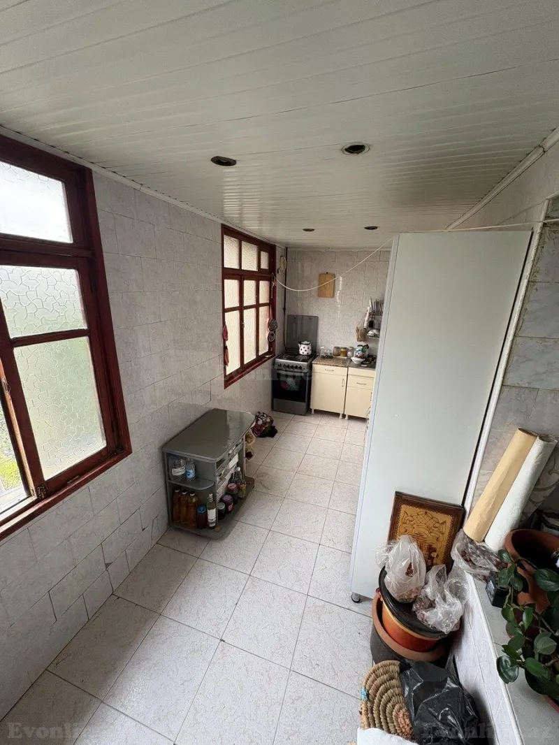 Satılır 3 otaqlı Mənzil Köhnə tikili 80 m² Xalqlar Dostluğu m. - şəkil 4
