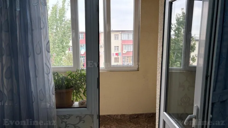 Satılır 3 otaqlı Mənzil Köhnə tikili 80 m² Xalqlar Dostluğu m. - şəkil 11