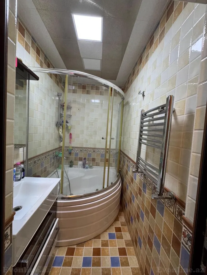 Kirayə verilir 3 otaqlı Mənzil Köhnə tikili 80 m² Yasamal - şəkil 4