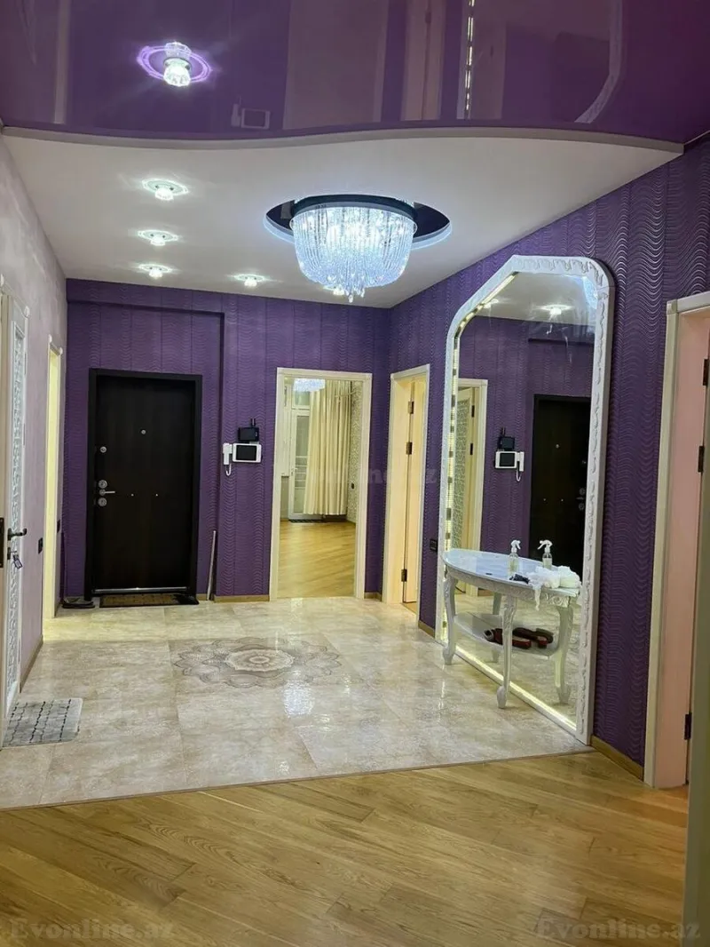 Satılır 4 otaqlı Mənzil Yeni tikili 177 m² Nərimanov r. - şəkil 3