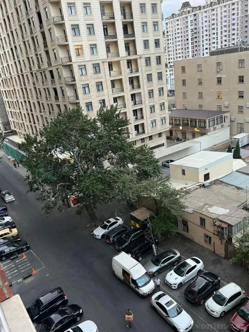 Satılır 4 otaqlı Mənzil Yeni tikili 177 m² Nərimanov r. - şəkil 19