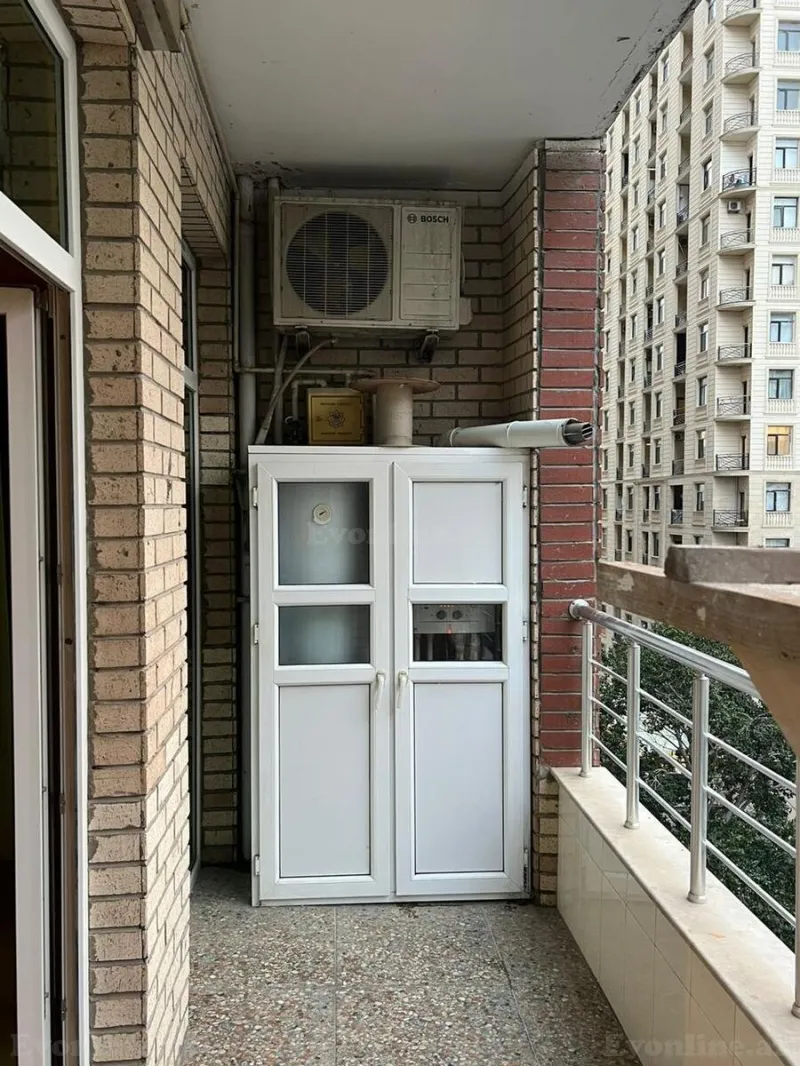 Satılır 4 otaqlı Mənzil Yeni tikili 177 m² Nərimanov r. - şəkil 26