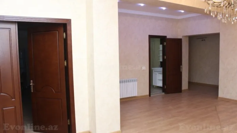 Satılır 4 otaqlı Mənzil Yeni tikili 216 m² 28 May m. - şəkil 23