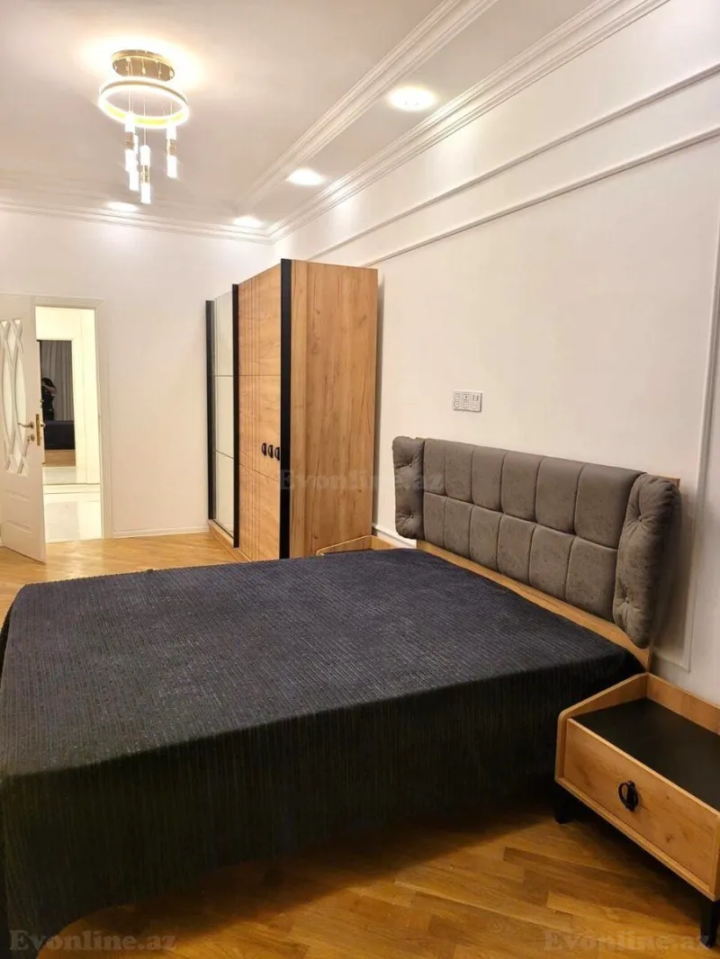 Satılır 3 otaqlı Mənzil Yeni tikili 100 m² 28 May m. - şəkil 17