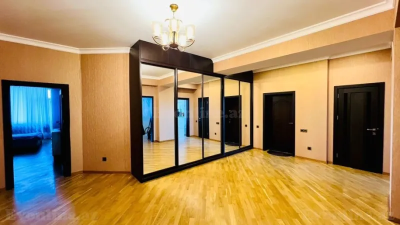 Satılır 3 otaqlı Mənzil Yeni tikili 145 m² İnşaatçılar m. - şəkil 13