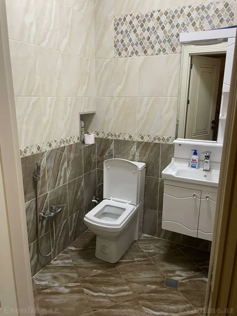 Satılır 3 otaqlı Mənzil Yeni tikili 140 m² Nəsimi r. - şəkil 19