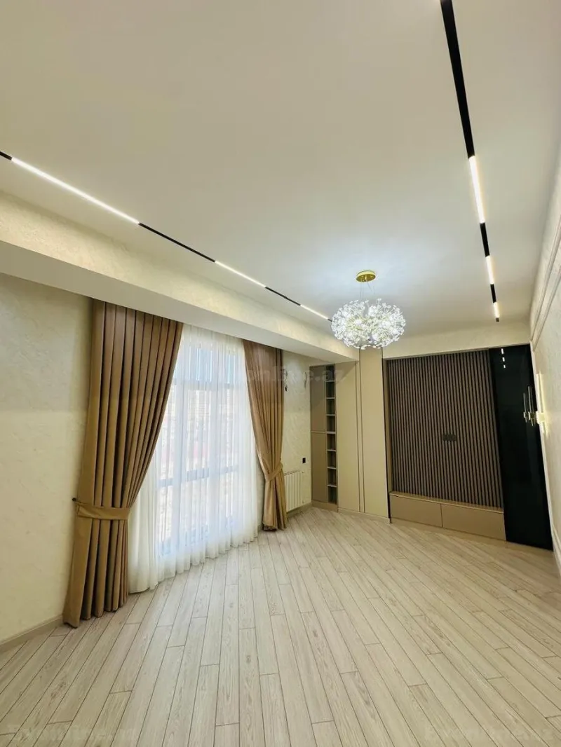 Satılır 2 otaqlı Mənzil Yeni tikili 77 m² Qara Qarayev m.