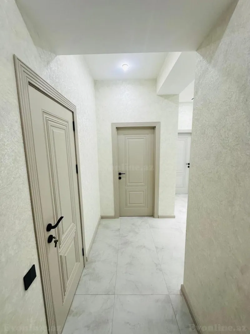 Satılır 2 otaqlı Mənzil Yeni tikili 77 m² Qara Qarayev m. - şəkil 10