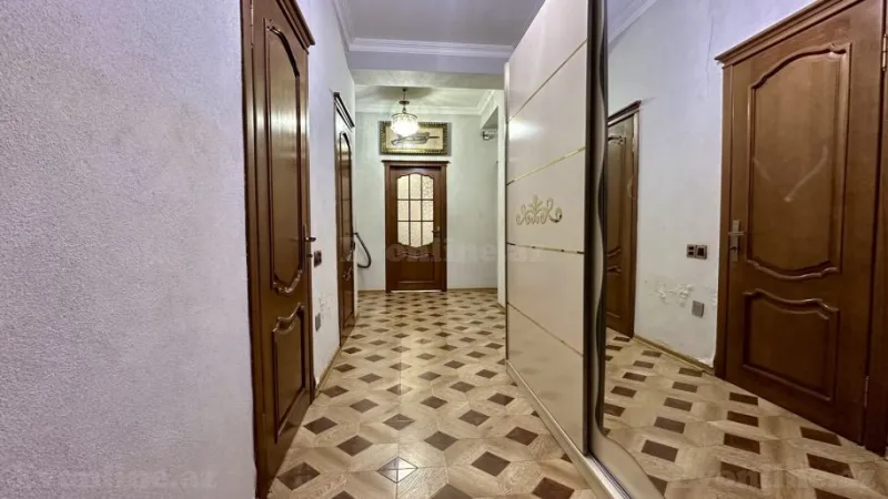 Satılır 2 otaqlı Mənzil Yeni tikili 90 m² Neftçilər m. - şəkil 4