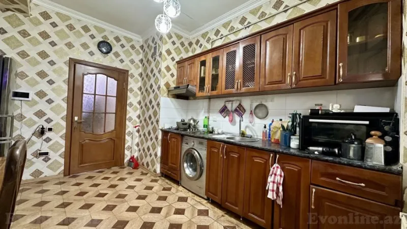 Satılır 2 otaqlı Mənzil Yeni tikili 90 m² Neftçilər m. - şəkil 7