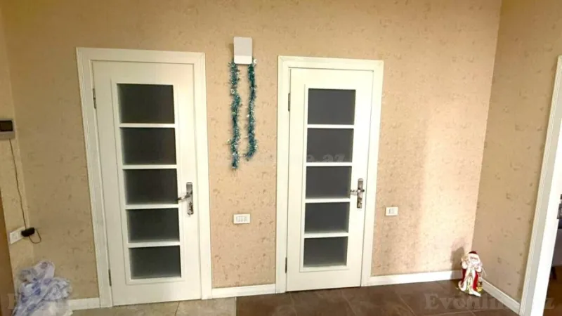 Satılır 3 otaqlı Mənzil Yeni tikili 115 m² 8 Noyabr m. - şəkil 7