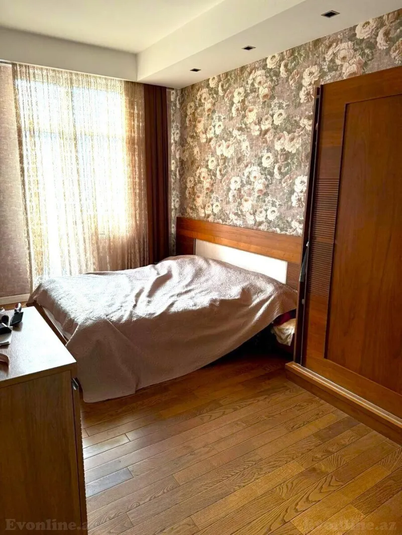 Satılır 3 otaqlı Mənzil Yeni tikili 115 m² 8 Noyabr m. - şəkil 8