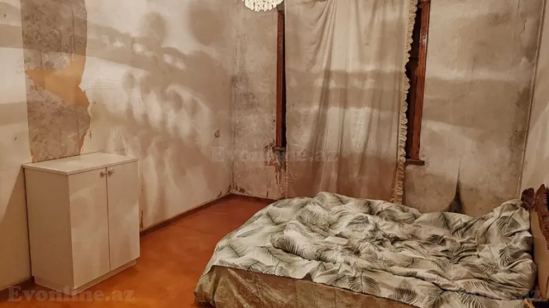Satılır 3 otaqlı Mənzil Köhnə tikili 100 m² Yasamal r. - şəkil 5