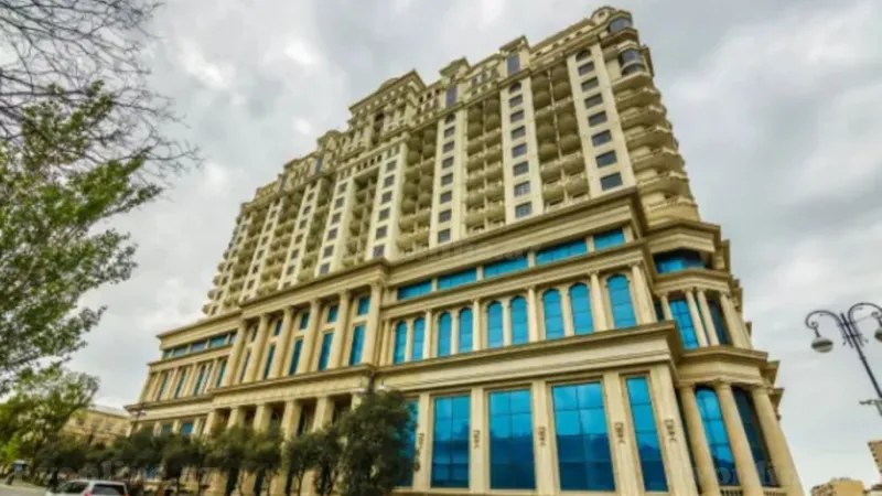 Satılır 4 otaqlı Mənzil Yeni tikili 155 m² Yasamal - şəkil 2