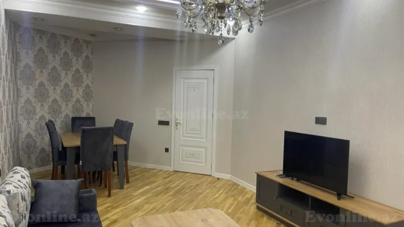 Kirayə verilir 3 otaqlı Mənzil Köhnə tikili 120 m² Nərimanov r.