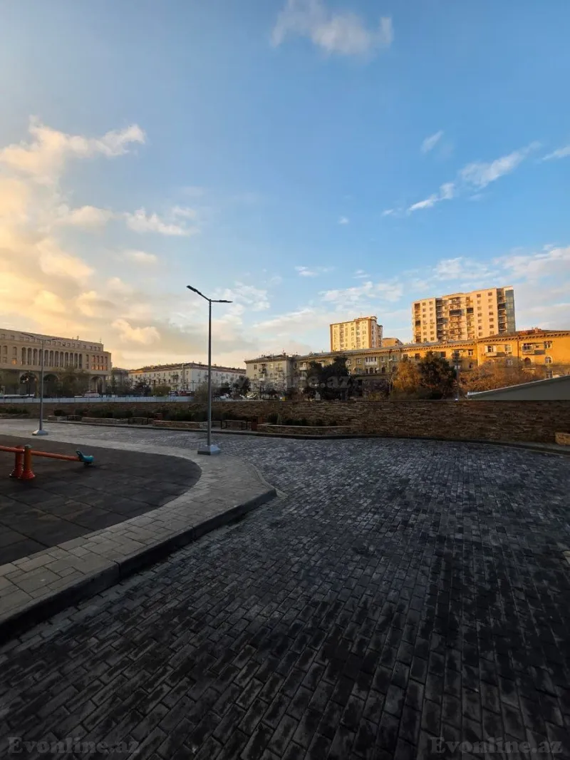 Satılır 2 otaqlı Mənzil Yeni tikili 105 m² Yasamal - şəkil 4