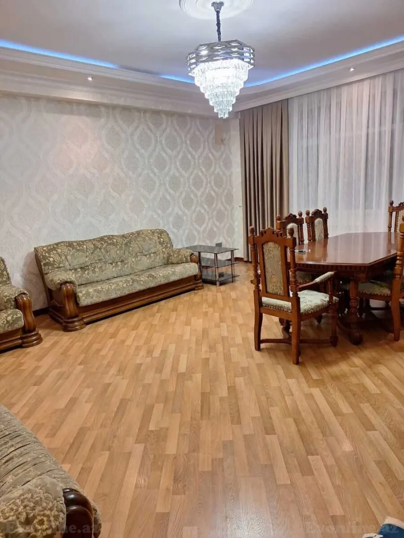 Kirayə verilir 2 otaqlı Mənzil Yeni tikili 90 m² Əhmədli