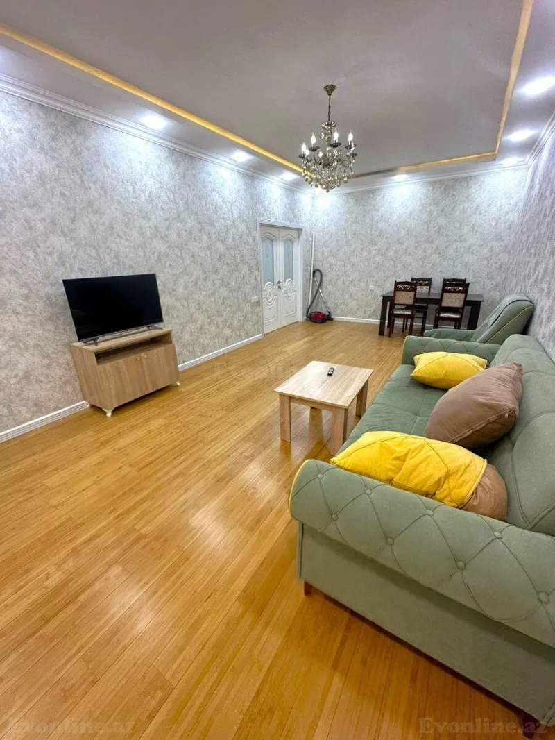 Satılır 2 otaqlı Mənzil Yeni tikili 100 m² 8 Noyabr m. - şəkil 3