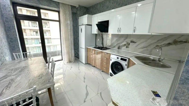 Satılır 2 otaqlı Mənzil Yeni tikili 100 m² 8 Noyabr m. - şəkil 7