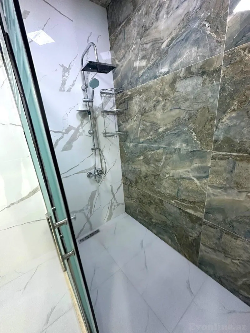 Satılır 2 otaqlı Mənzil Yeni tikili 100 m² 8 Noyabr m. - şəkil 9