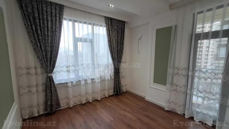 Satılır 3 otaqlı Mənzil Yeni tikili 80 m² 28 May m. - şəkil 4