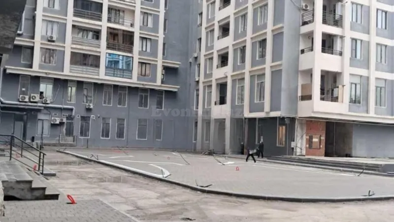 Satılır 3 otaqlı Mənzil Yeni tikili 80 m² 28 May m. - şəkil 10