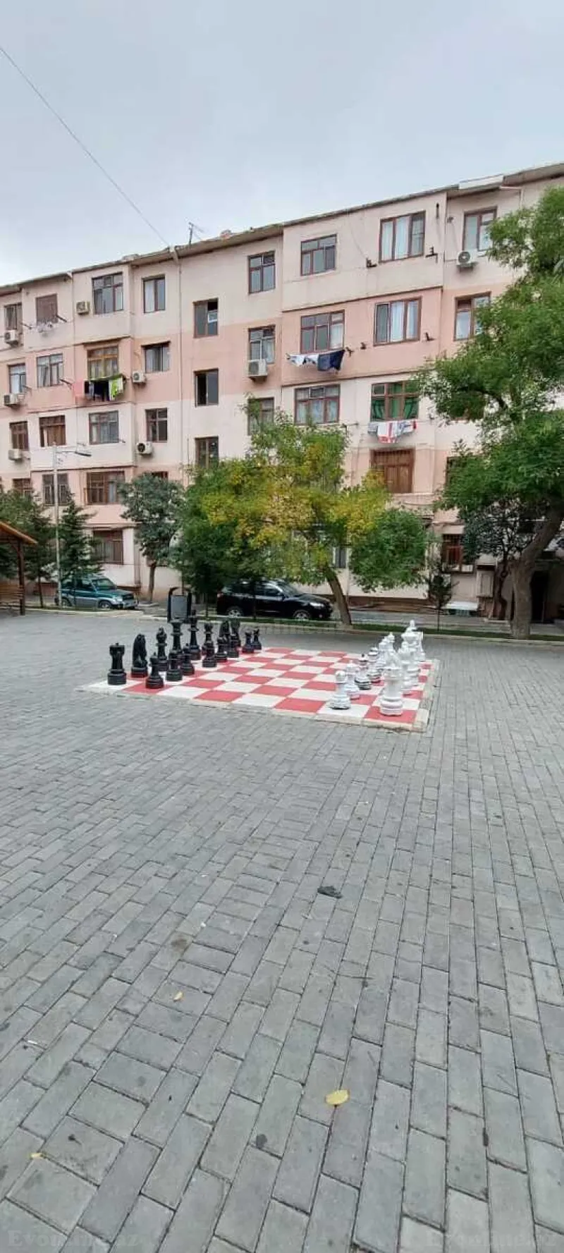 Satılır 2 otaqlı Mənzil Köhnə tikili 45 m² 5-ci mikrorayon - şəkil 2