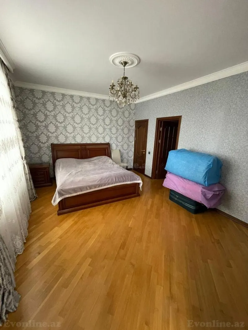 Satılır 4 otaqlı Mənzil Yeni tikili 180 m² 2-ci mikrorayon - şəkil 9