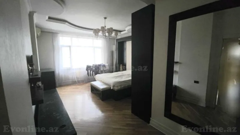 Satılır 4 otaqlı Mənzil Yeni tikili 184 m² Nərimanov r. - şəkil 7