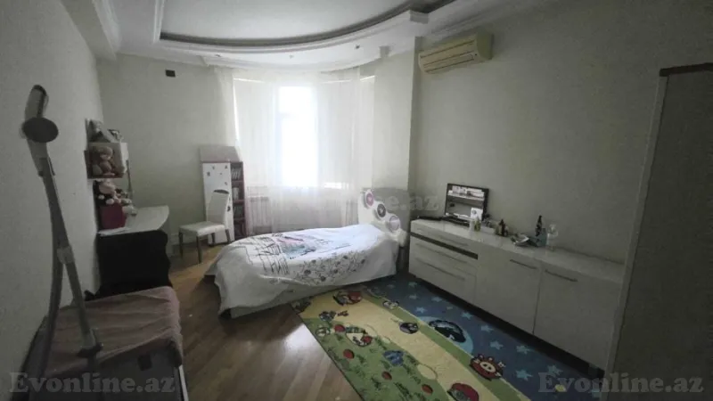 Satılır 4 otaqlı Mənzil Yeni tikili 184 m² Nərimanov r. - şəkil 10