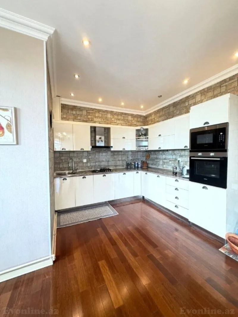 Satılır 6 otaqlı Mənzil Yeni tikili 350 m² 8 Noyabr m. - şəkil 19