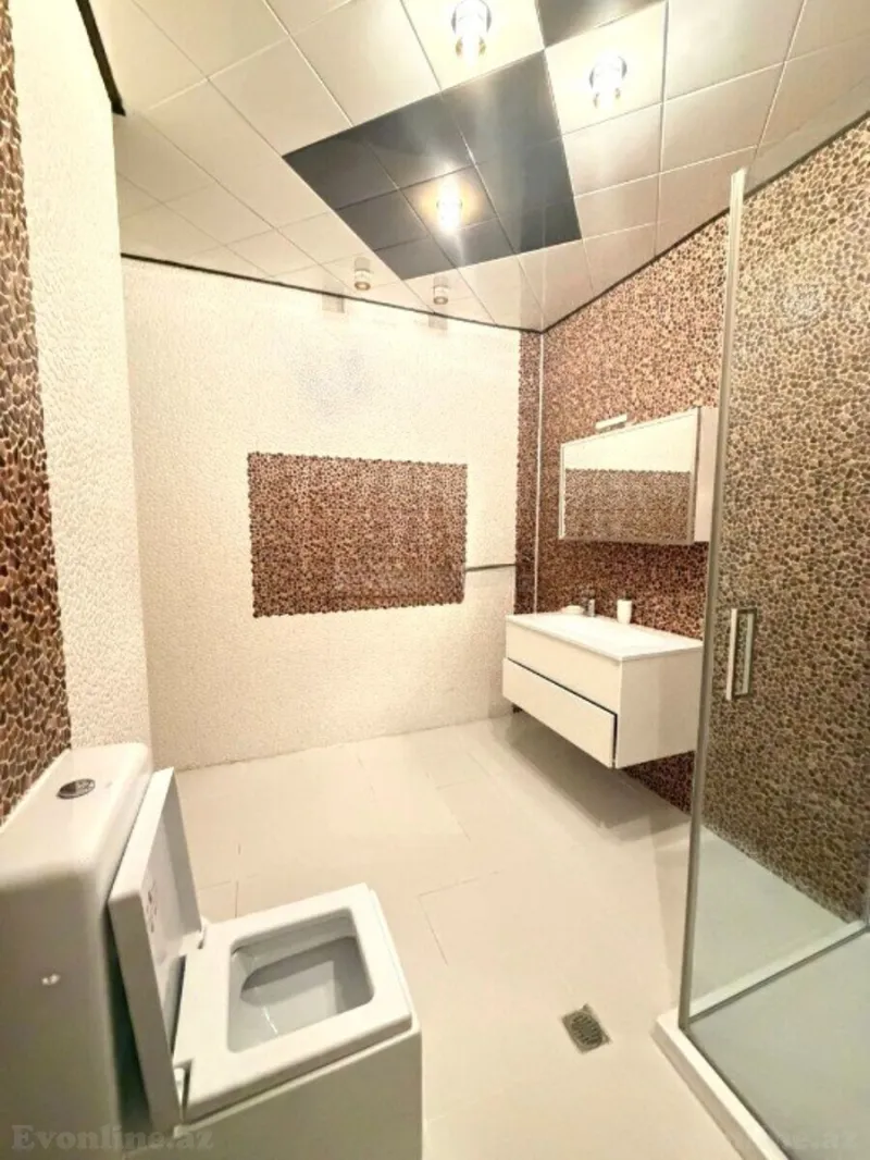 Satılır 6 otaqlı Mənzil Yeni tikili 350 m² 8 Noyabr m. - şəkil 22