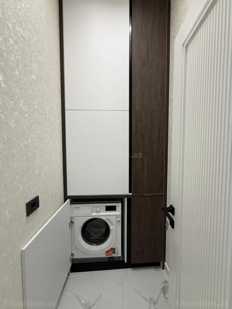 Satılır 4 otaqlı Mənzil Yeni tikili 195 m² 28 May m. - şəkil 18