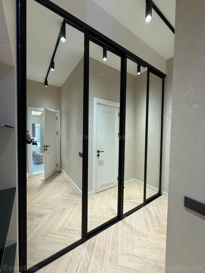 Satılır 4 otaqlı Mənzil Yeni tikili 195 m² 28 May m. - şəkil 19