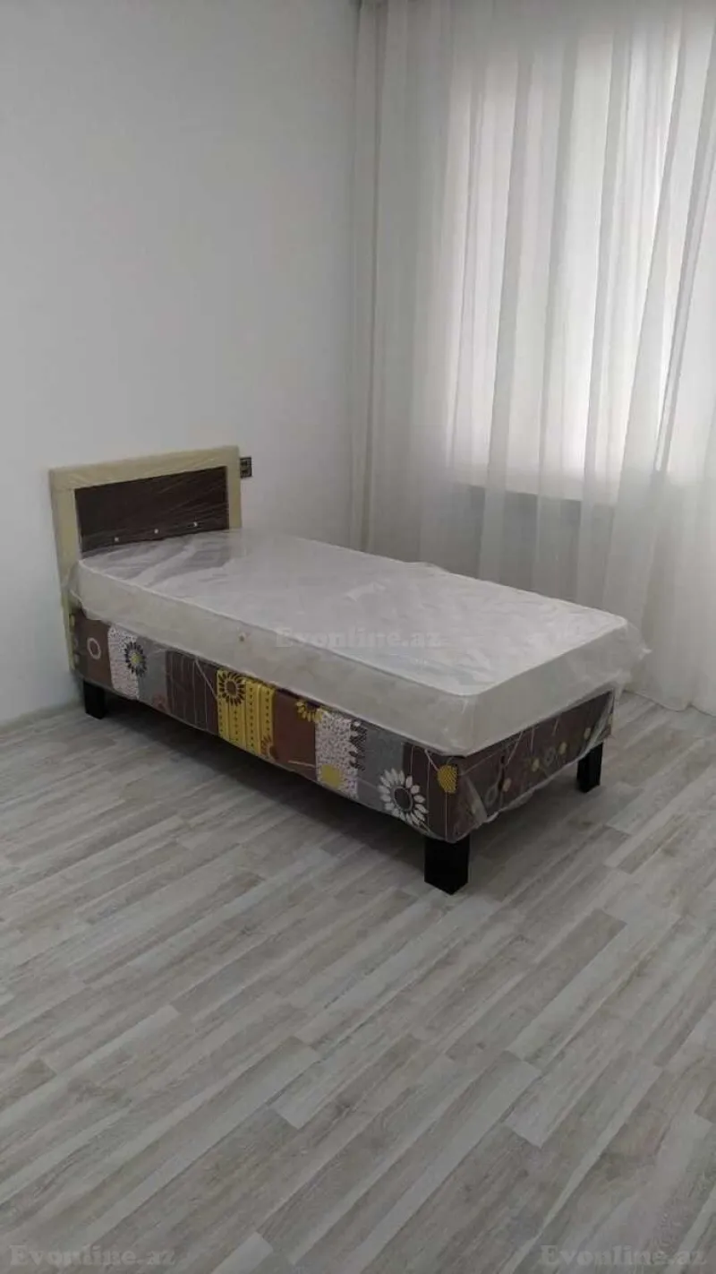 Kirayə verilir 3 otaqlı Mənzil Yeni tikili 91 m² 8 Noyabr m.