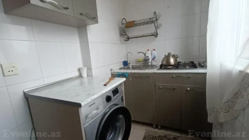 Kirayə verilir 2 otaqlı Mənzil Köhnə tikili 60 m² Xətai m. - şəkil 6